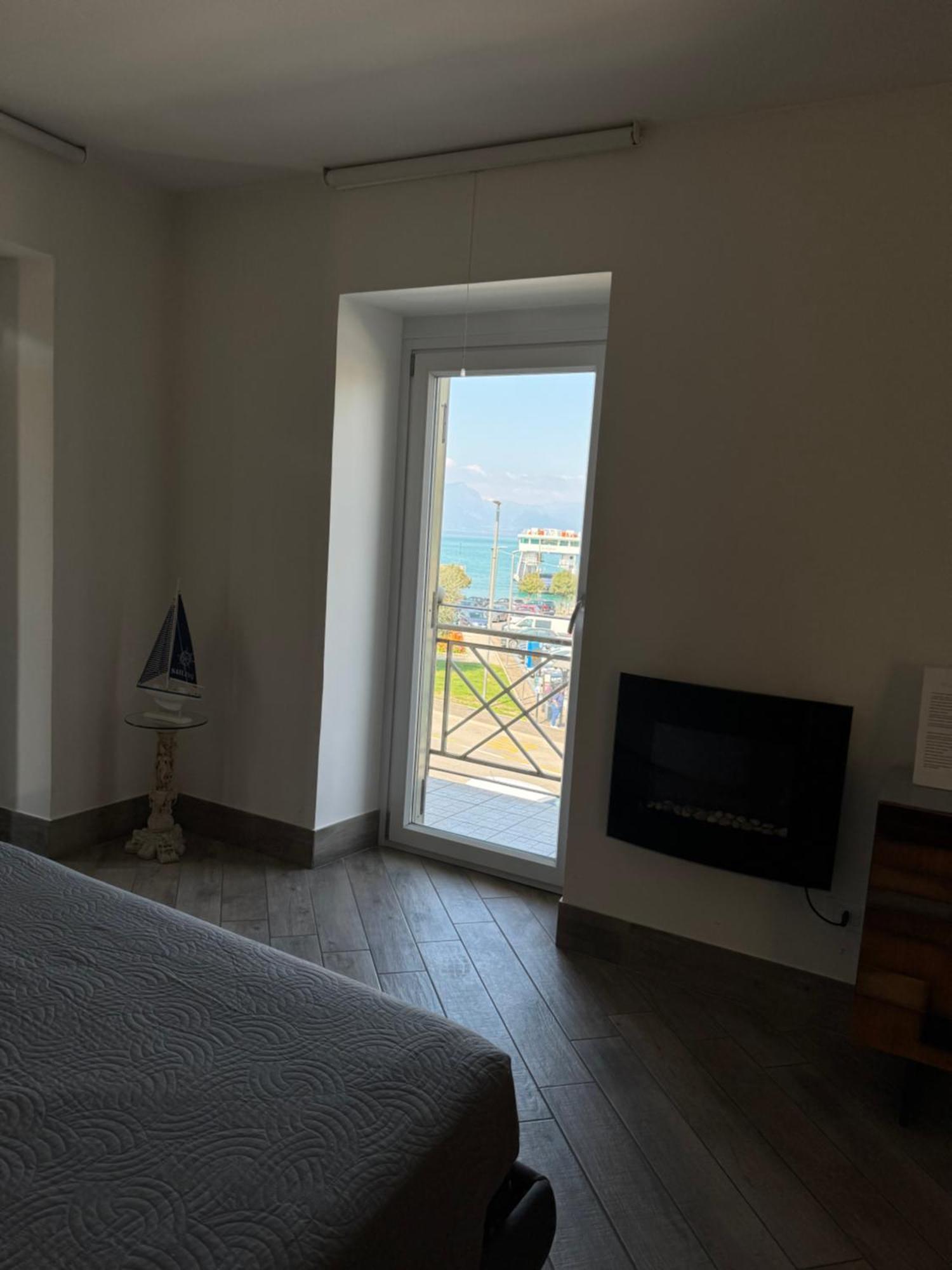 Relais Al Porto Hotel Peschiera del Garda Luaran gambar